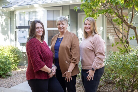 The Larson Ladies(L-R): Hope, Barbara & Brittany.