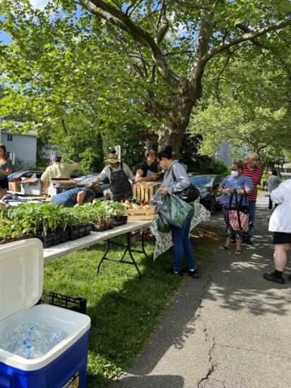 GFN free mobile farmers market