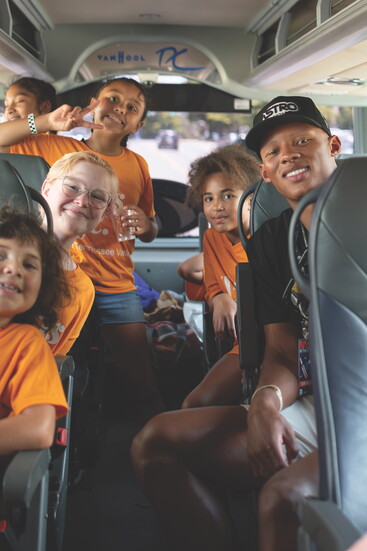 Josua Dobbs with Girls Inc. Group. Photo: Nadia Kidd