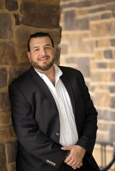 Dean Hadjis. Photo Credit: Kerry Paradis Photography