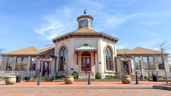 The unique octagonal-shaped Hamilton Lane Library in German Village was built in 1866 + gifted to the City of Hamilton as a public library in 1868. 