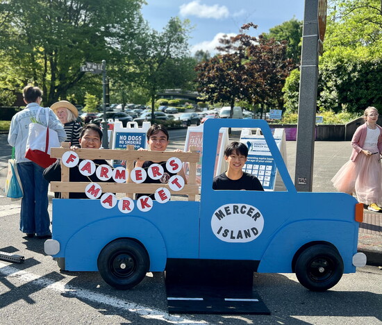 The Farmers Market is all photo fun