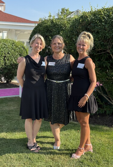 The team: Tina Saltmarsh, Jennie Halstead, & Shelley Violette