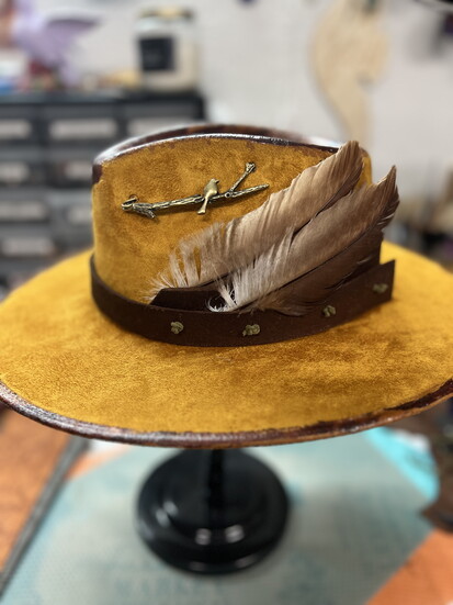 This hat exudes southwestern charm.