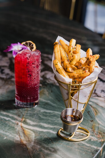 Skinny Ledger & BR Fries