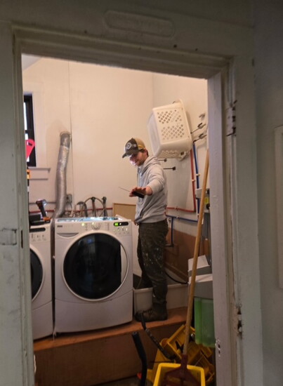 Gorbel volunteers air conditioning