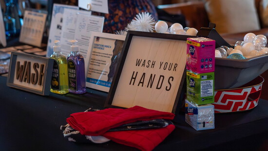 Child Health Partnership celebrating 35 years of service in the community at Southwest Mountain Vineyards. Photo Credit: Michael Tietgen/Familiar Studios