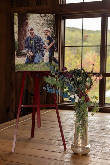Child Health Partnership celebrating 35 years of service in the community at Southwest Mountain Vineyards. Photo Credit: Michael Tietgen/Familiar Studios