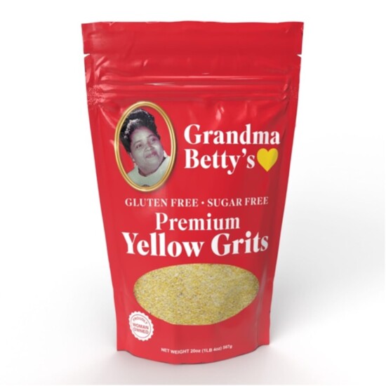 Aunt Betty's Yellow Grits