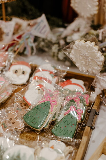 Festive Christmas cookies add a sweet touch to the Holiday Modern Market’s seasonal shopping experience.