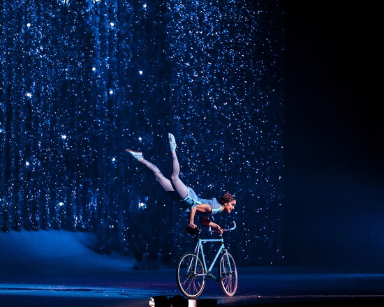 ‘Twas the Night Before (Photo by Cirque Du Soleil)