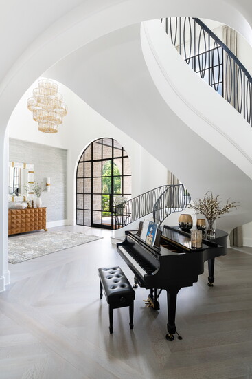 Photography by: Allison Elefante