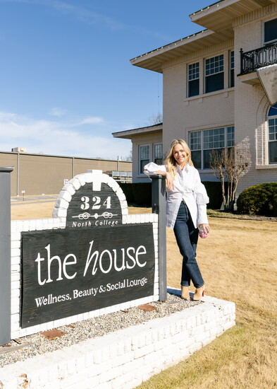 Kristen Davidson, , APN