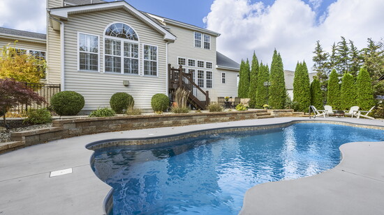 1452 Lucerne Manor Drive