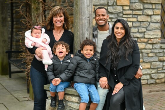 Jordan with Kelly Justice (mother), Ivana Hicks (wife) and their 3 children. Jenny Walters Photography