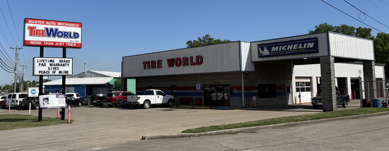 Tire World shop at 1406 NW Broad St./ Photo by Jon Gregory