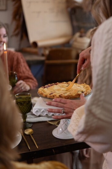 Apple blackberry pie from Ellie's Corner 