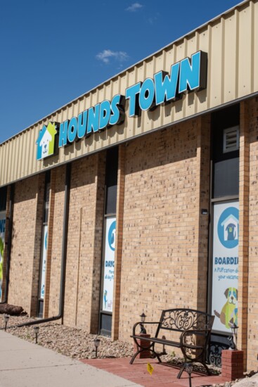 Hounds Town of West Denver-Arvada offers a fun and welcoming place for pets. 