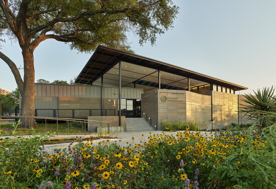 H.E. Butt Foundation exterior