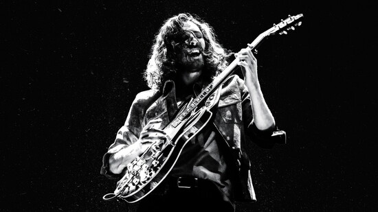 Hozier rocking out