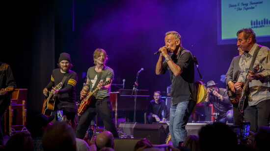 Bruce Springsteen performing