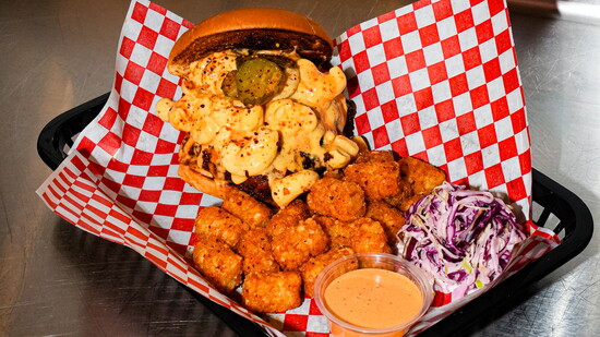 Hot Peckers, Mac Daddy Sandwich