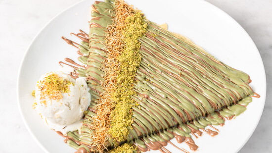 Sweet Paris Crêperie & Café, Dubai Chocolate Crepe