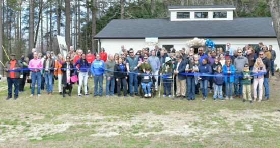 The community showed their support on ribbon cutting day