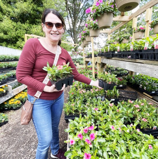 Happy Gardner at Wolff's Apple House