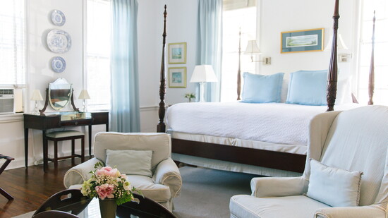The Rhett House bedroom
