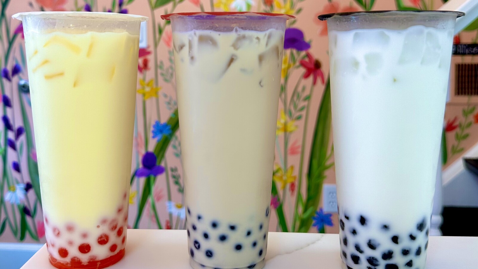 Vanilla Bubble Tea with Coconut Milk