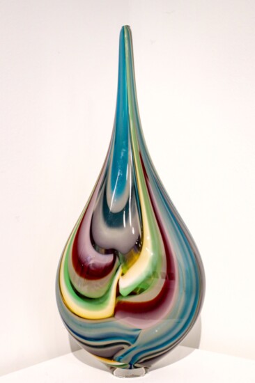 #1 Glade Gallery - Deformed Syncline by artist Sally Pennington. Kiln-formed hand blown glass teardrop