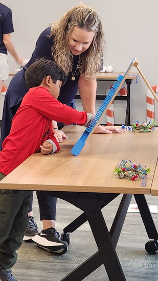 Inspire ND's Autism-friendly Pictures with Santa Event