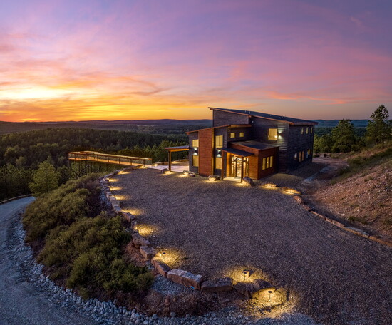 The Sky Deck Cabin on Airbnb | Jason Ward