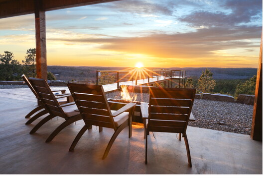 The Sky Deck Cabin on Airbnb | Jason Ward