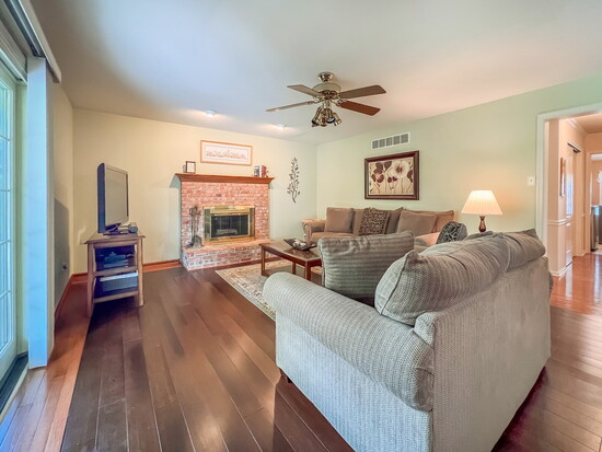 Photo by Bob Faulkner