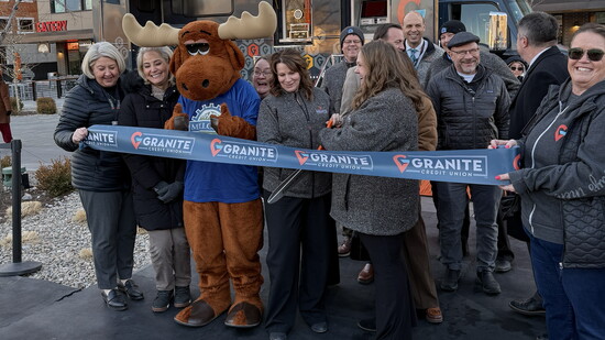 Mobile Branch Ribbon Cutting Held at Millcreek Common