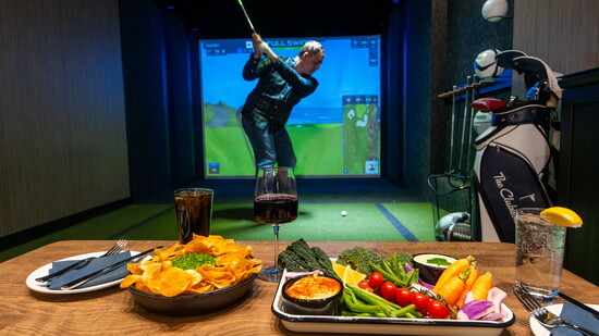 Delicious eats and rounds of golf go hand-in-hand at The Clubhouse.