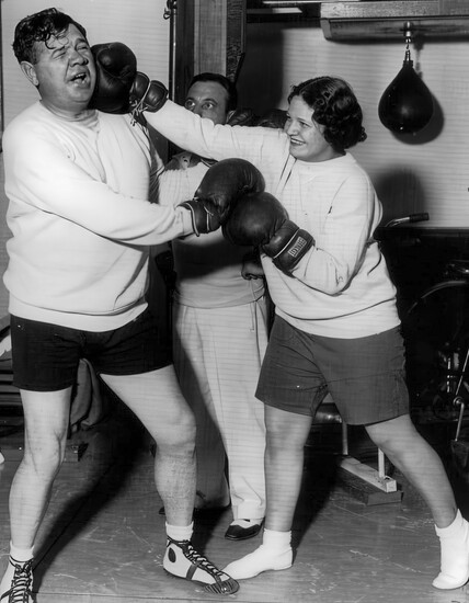 Babe & Julia Boxing 1933