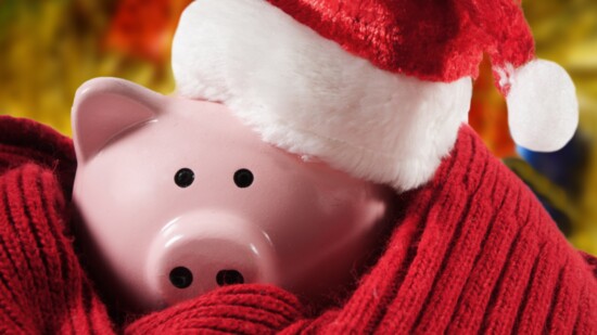 Keeping Finances Under Control During the Holidays