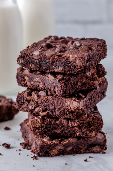 With an avocado-based batter, these brownies are perfect for a lunchbox without the crazy sugar crash in the afternoon. 