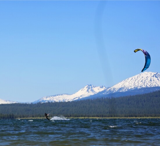 Water and mountains are a scenic backdrop for kiting in Central Oregon.