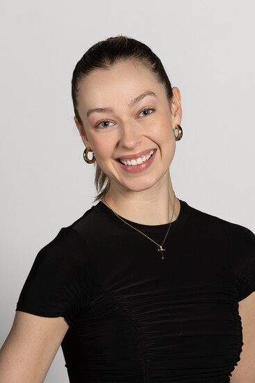 Shelby Hildebrand, faculty