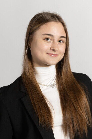 Valeriia Patalashka, faculty