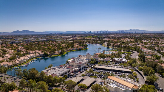 Photo credit: Lakeside Village