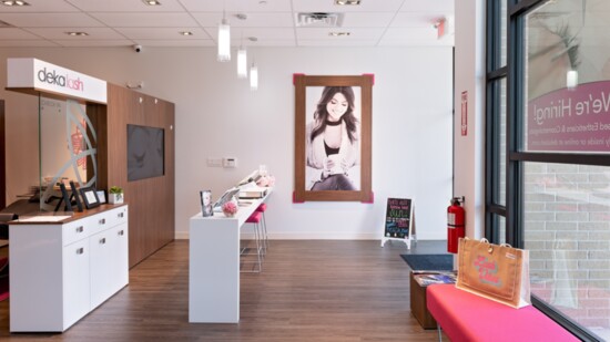 Visit Deka Lash, The Woodlands, conveniently located at 24527 Gosling Road