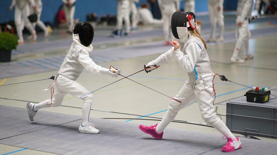 Alliance Fencing Academy trains students with expert technique, strategy, and competitive spirit.