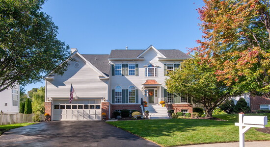 At press time, this home in Tavistock Farm was under contract for $975,000..