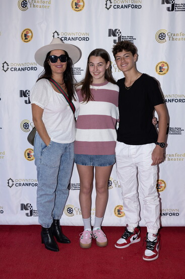 More fun on the red carpetA