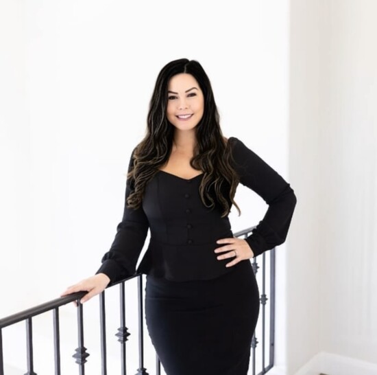 Lisa Moore, lisamoorebeauty.com